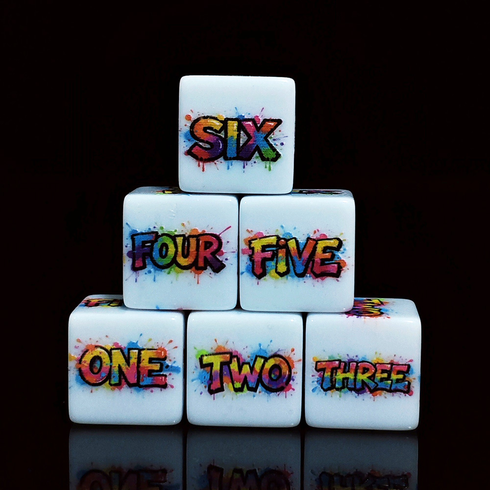 Board Game English For Kids - 12 قطعة من مكعبات الأكريليك البيضاء