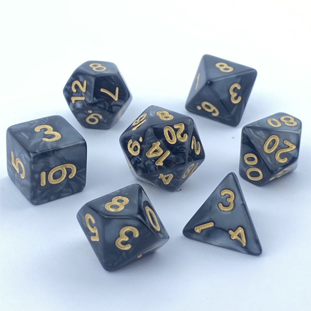 مجموعة من 7 قطع من النرد متعدد - مراجعة Game Token Counter وسعره